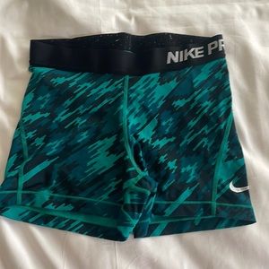 Nike Pro’s